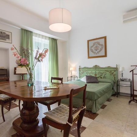 Bausan 12 โรม ภายนอก รูปภาพ