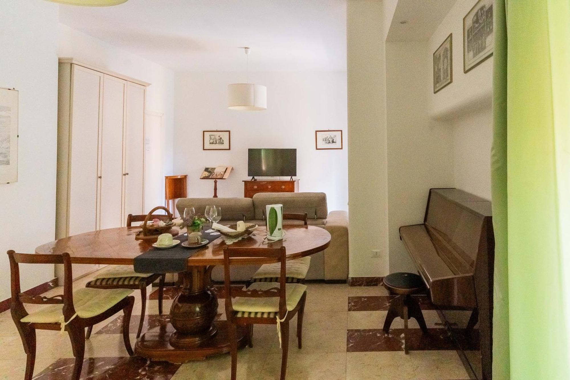 Bausan 12 โรม ภายนอก รูปภาพ